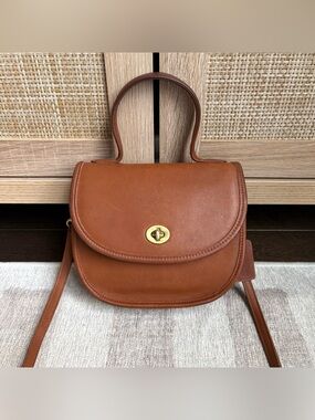 COACH Vintage Bella Court British Tan Satchel Crossbody Shoulder Handbag 9957